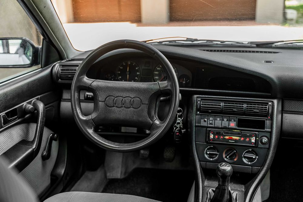 Klasyk Audi 100 C4 2.0 LPG zamiana, opłaty na rok