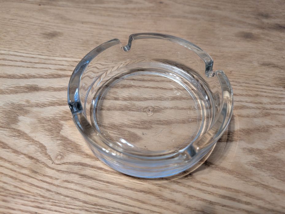 Popielniczka szklana