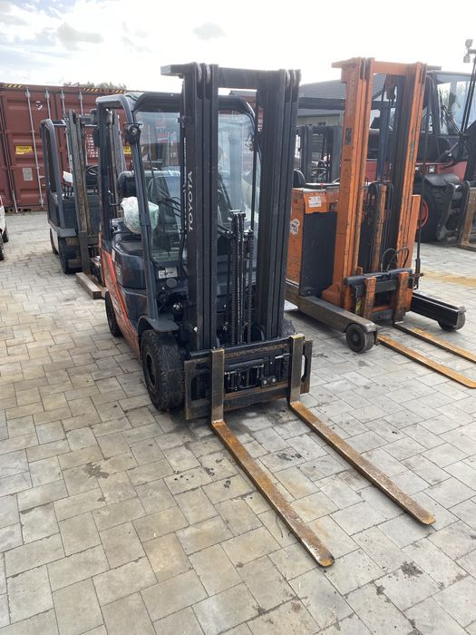 Wózek widłowy Toyota 02-8FGF18 2021r. Triplex Wolny skok Gaz 6500mH