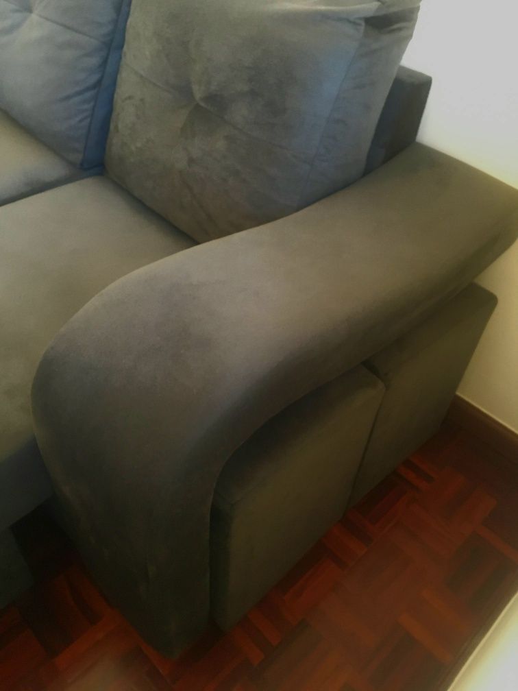 Sofá chaise longue 3 lugares