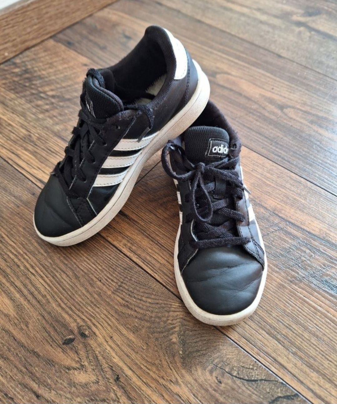 Adidas roz. 31 chłopiec