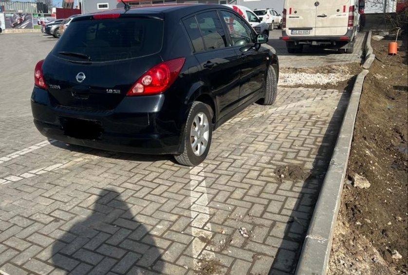 Продам Nissan Tiida