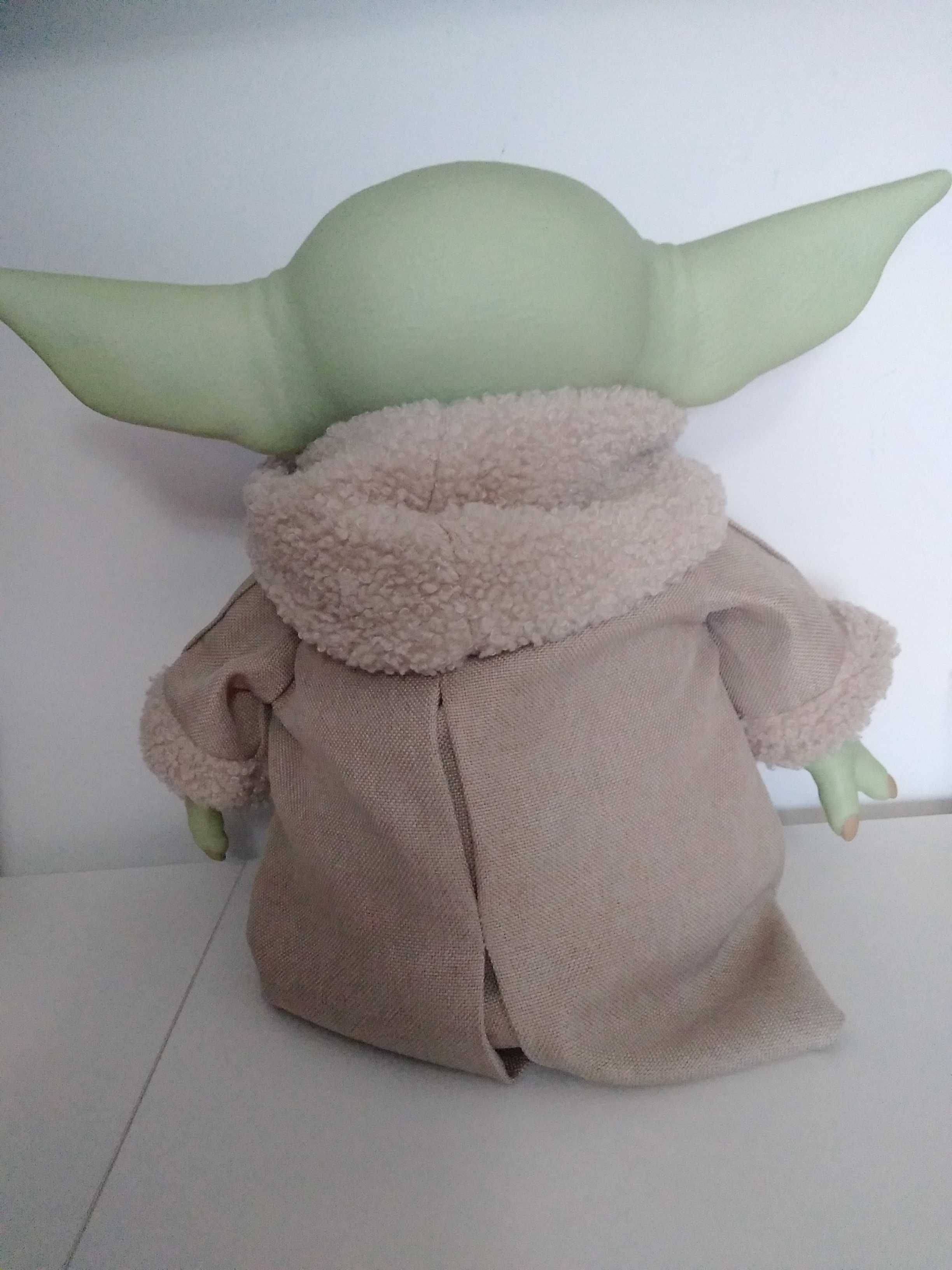 Boneco Peluche Baby Yoda 28cm Mandalorian de Star Wars The Child