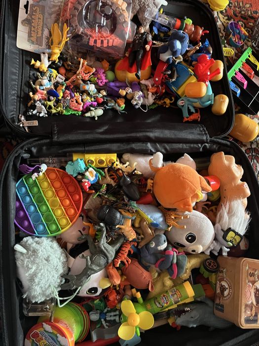 Іграшки від кіндерів