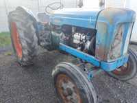 traktor zabytek fordson major 1976  sprawny do zarejestrowania