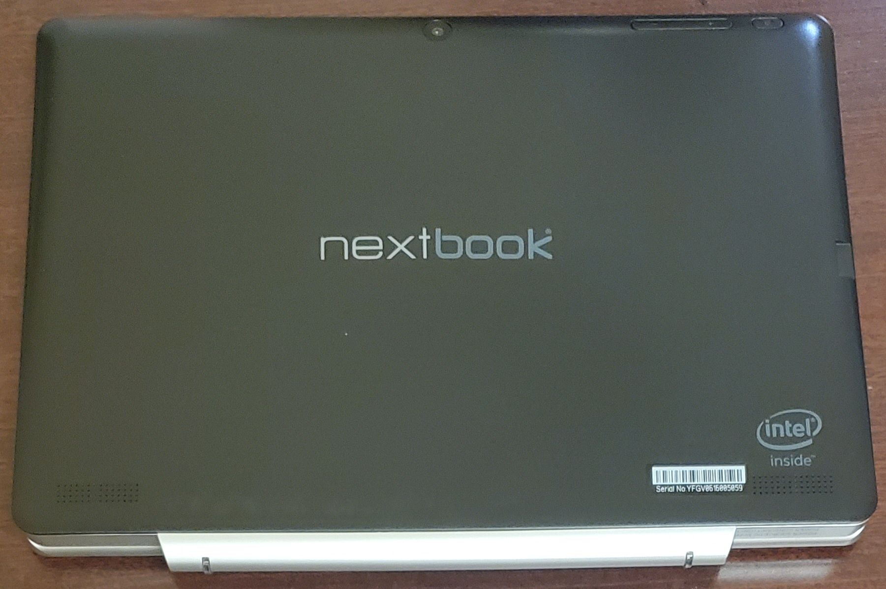 NextBook 10.1" 2-in-1 tablet & laptop w jednym