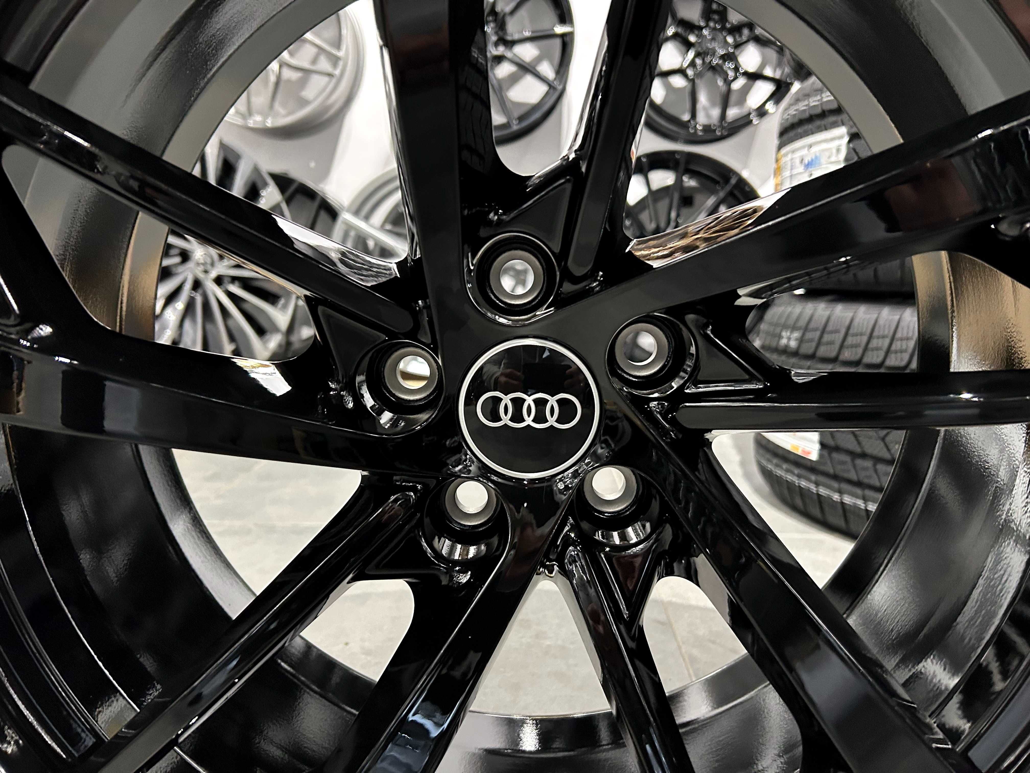 Oryginalne felgi 20 5x112 ET26 Audi RS4 B9 RS5 F5 A5 A7 8W0/601025CN