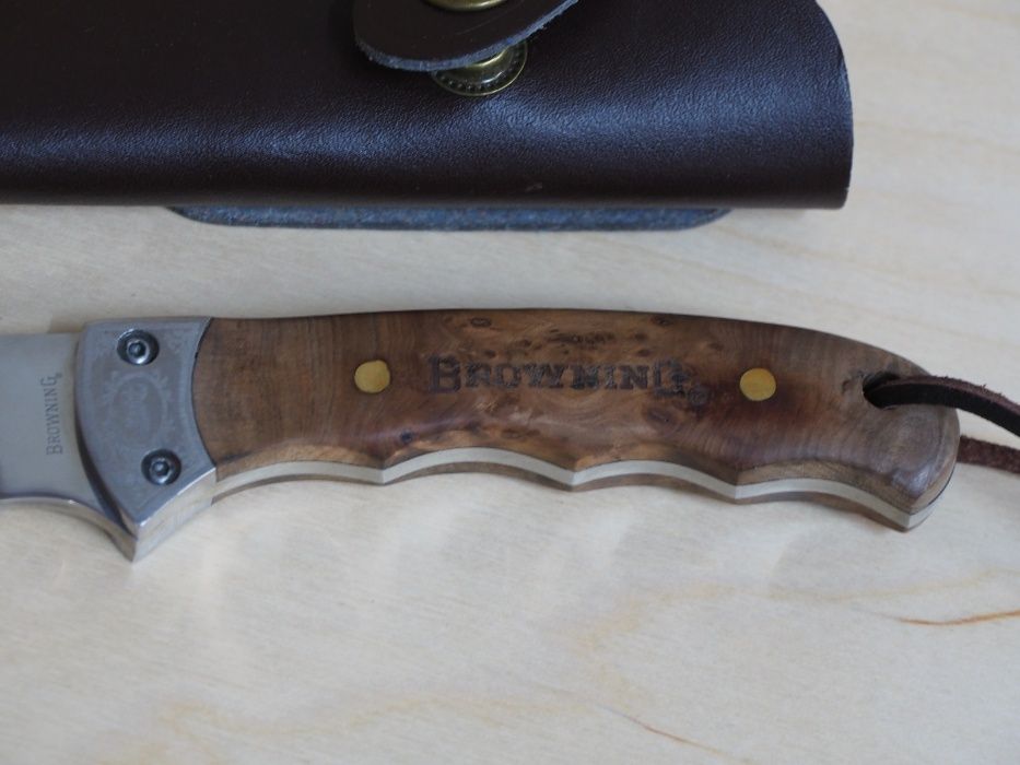 BROWNING noz myśliwski finka Made in Spain rekojeść drewno