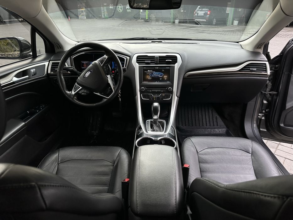 Ford Fusion SE AWD 2015