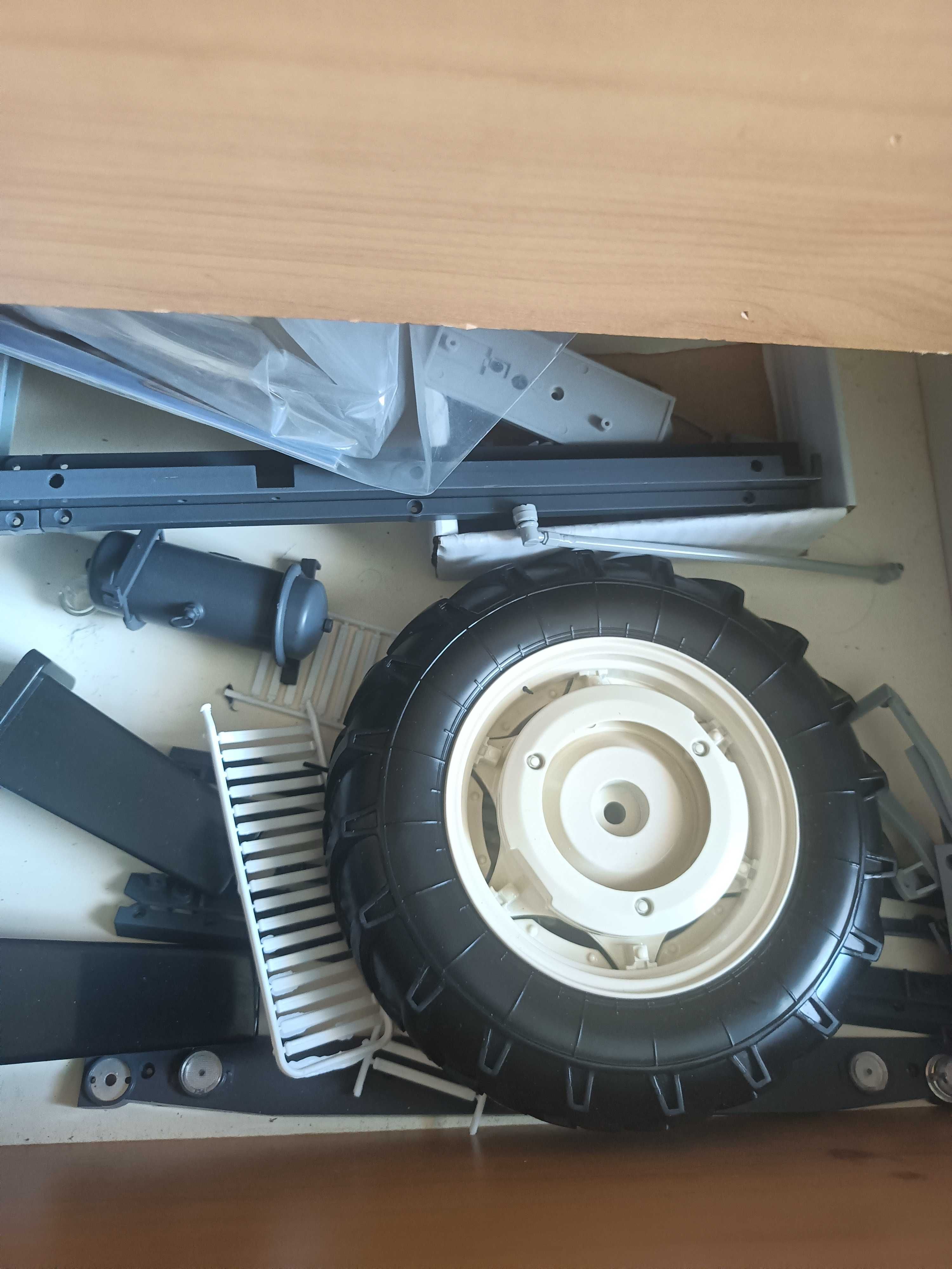 Ursus w skali 1/8 deagostini