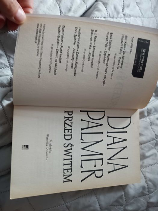 " Przed świtem" D.Palmer, romans