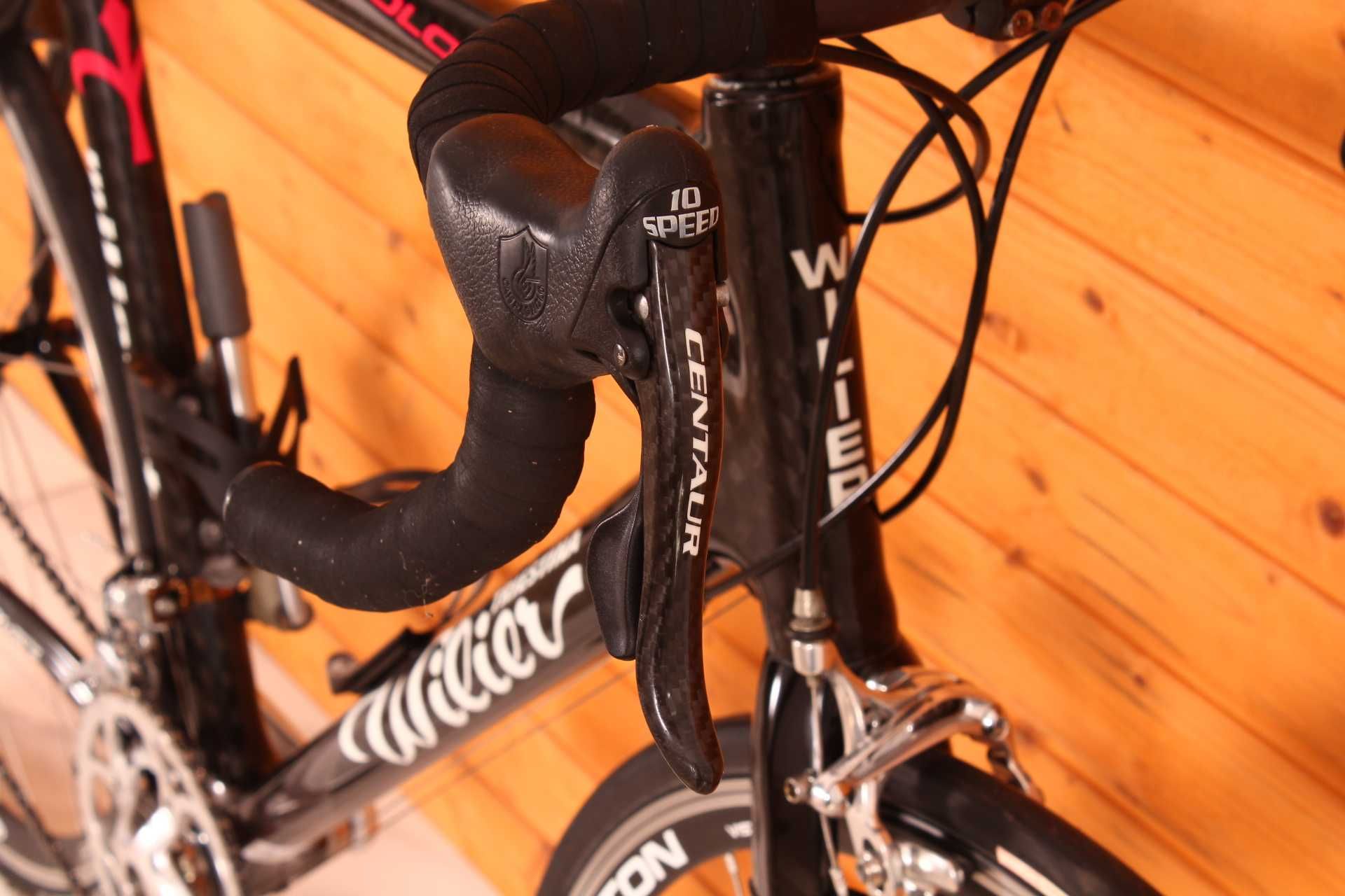 Rower szosowy Wilier Mortirolo, full carbon, Campagnolo Centaur, BDB !