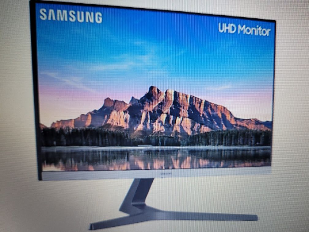 4K Monitor SAMSUNG 28 cali U28R550UQU