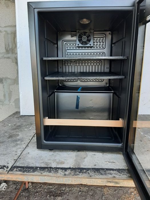 Винный холодильник KLARSTEIN Vinamour 19 Uno