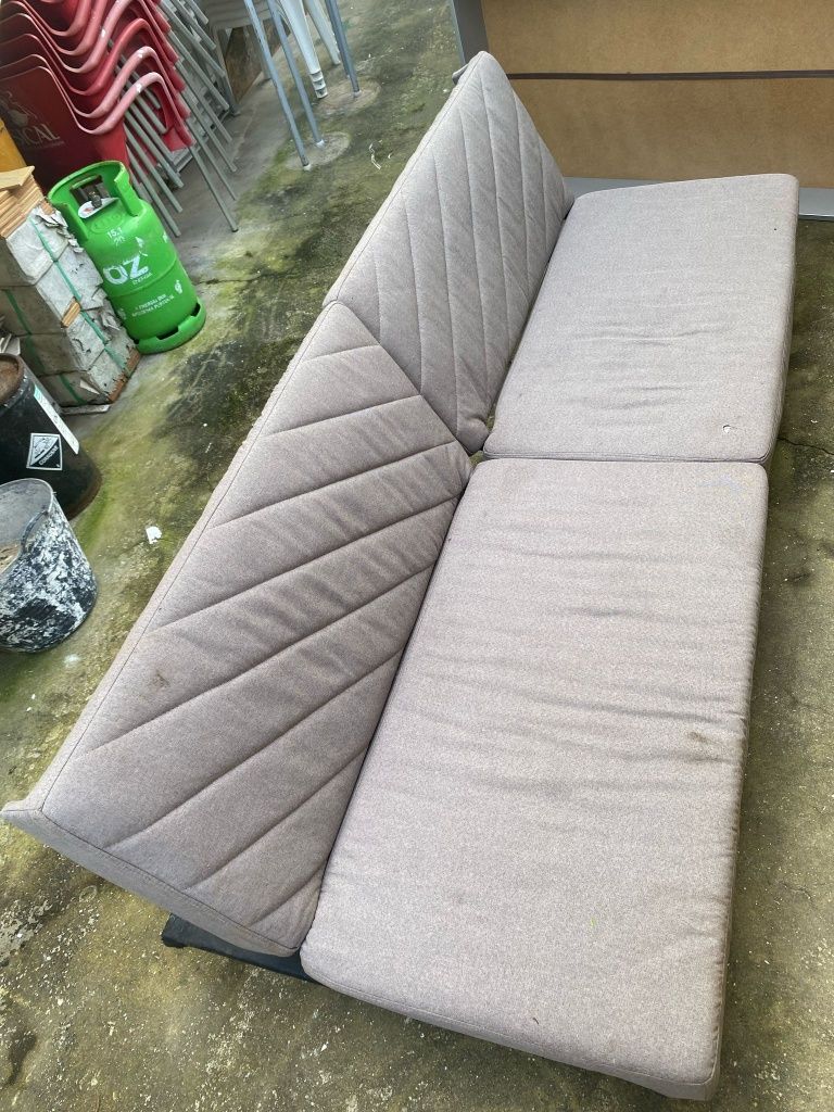 Sofa cama cinza grande