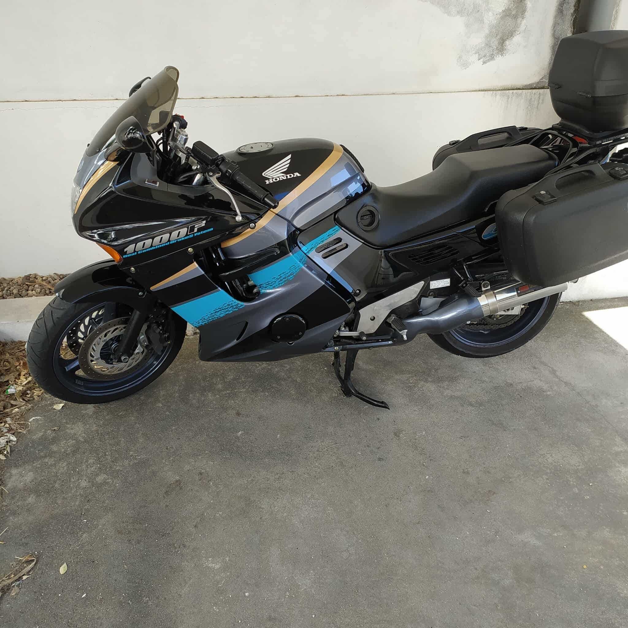 Honda CBR 1000F 1993