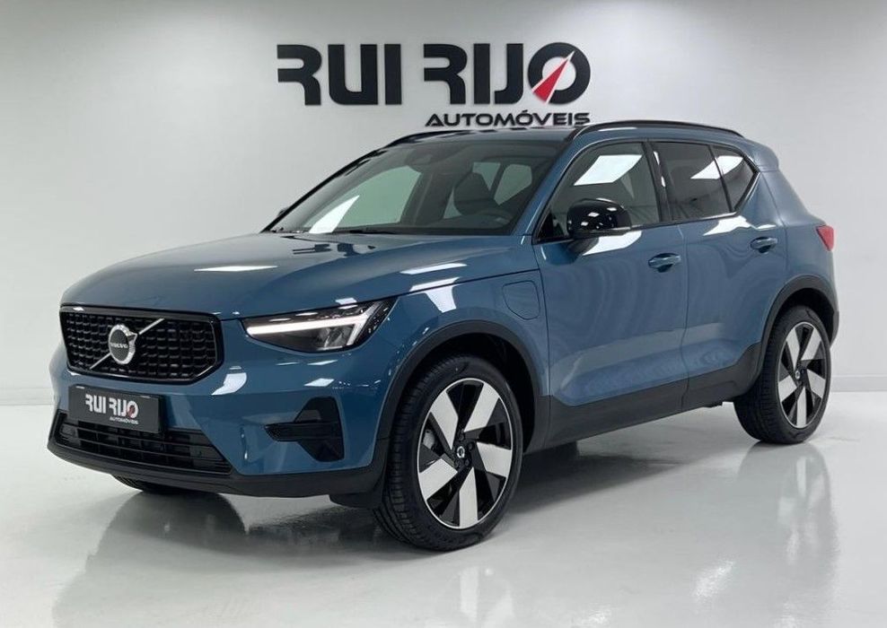 Volvo XC 40 1.5 T4 PHEV Plus Dark