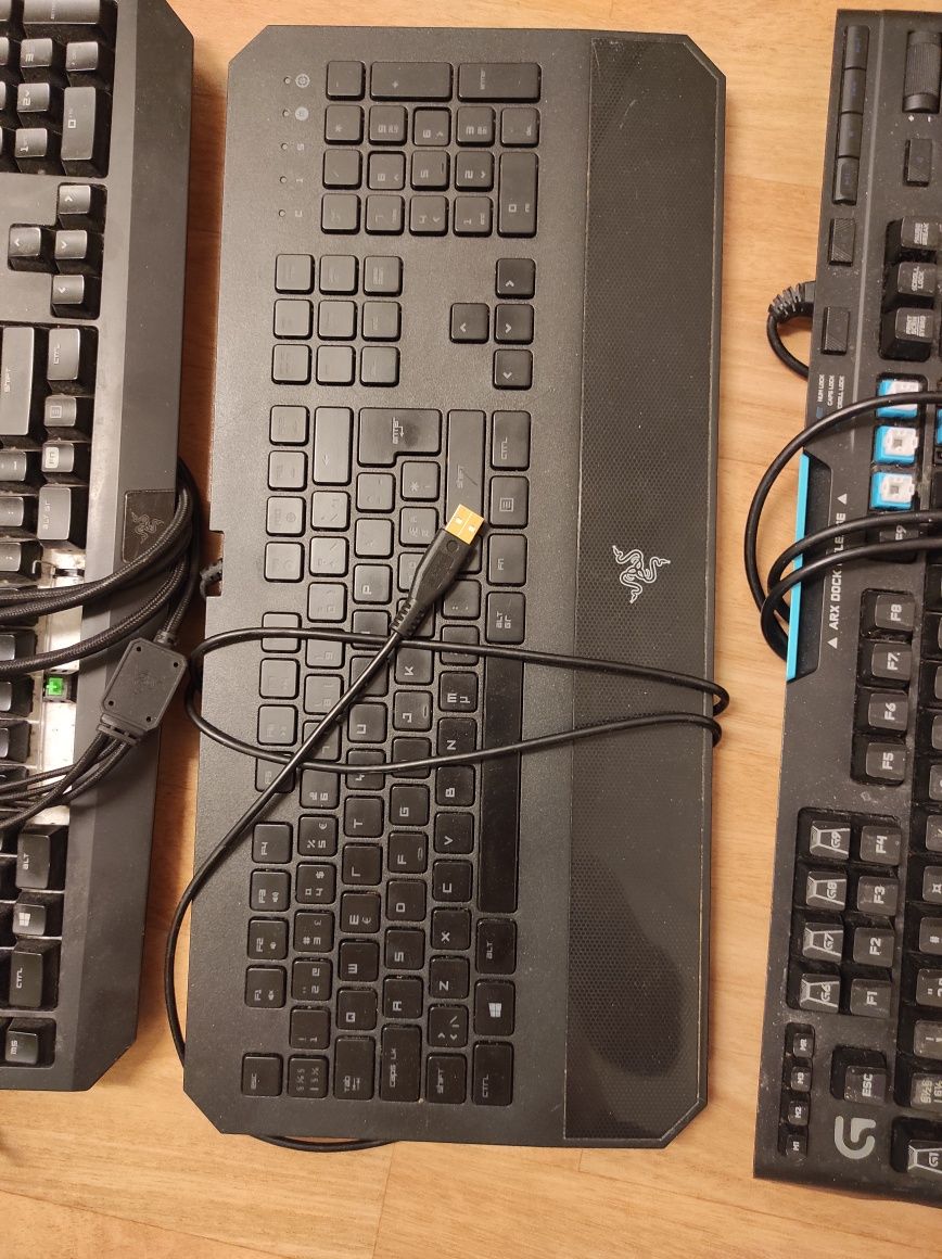 Ігрові кравіатури razer, Logitech.