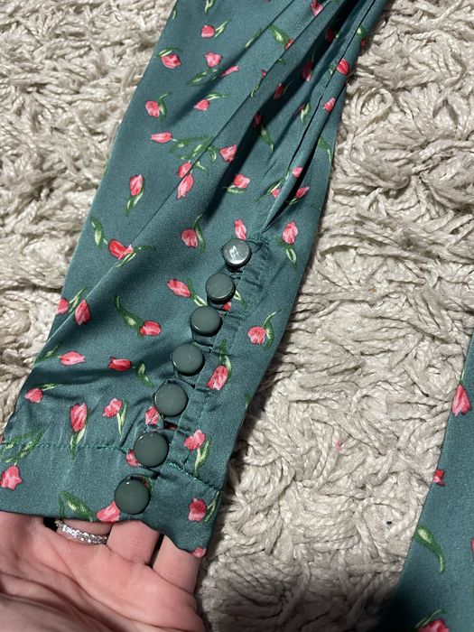 Платье шелковое