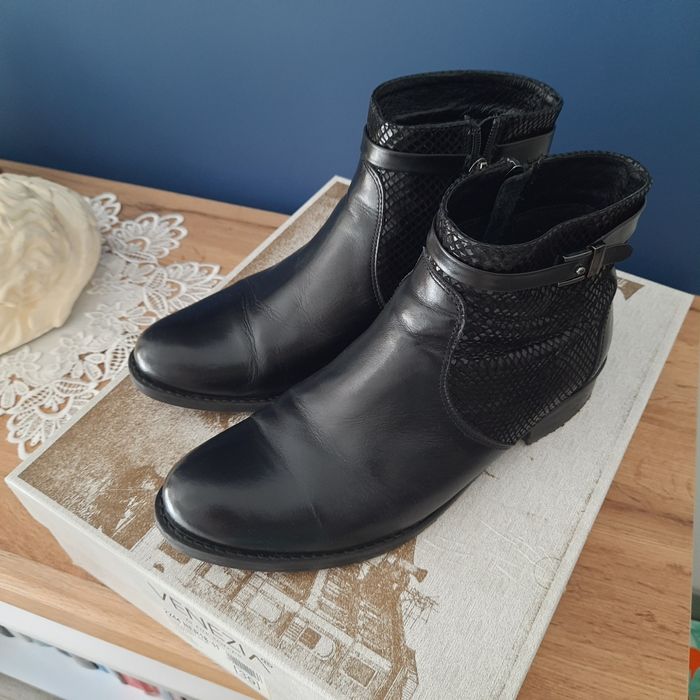 Botki buty VENEZIA r. 39 skóra naturalna zamek wzór wąż