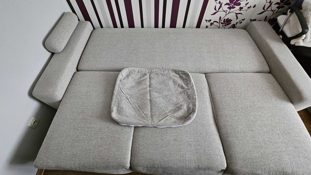 Na sprzedaż Kanapa/Łóżko świeżo po praniu