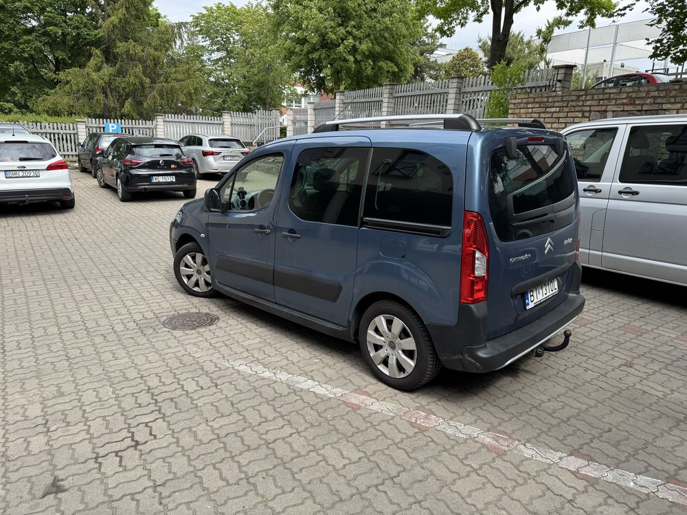 Sprzedam Citroen Berlingo 2011 rok
