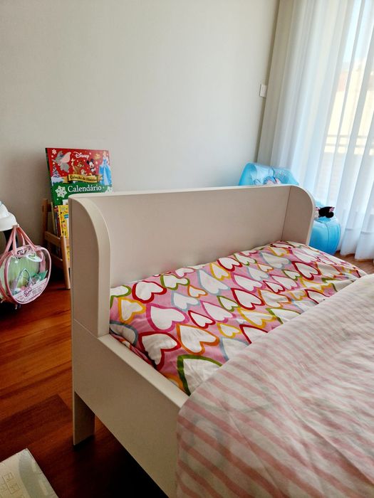 Cama extensível BUSUNGE IKEA c/colchão