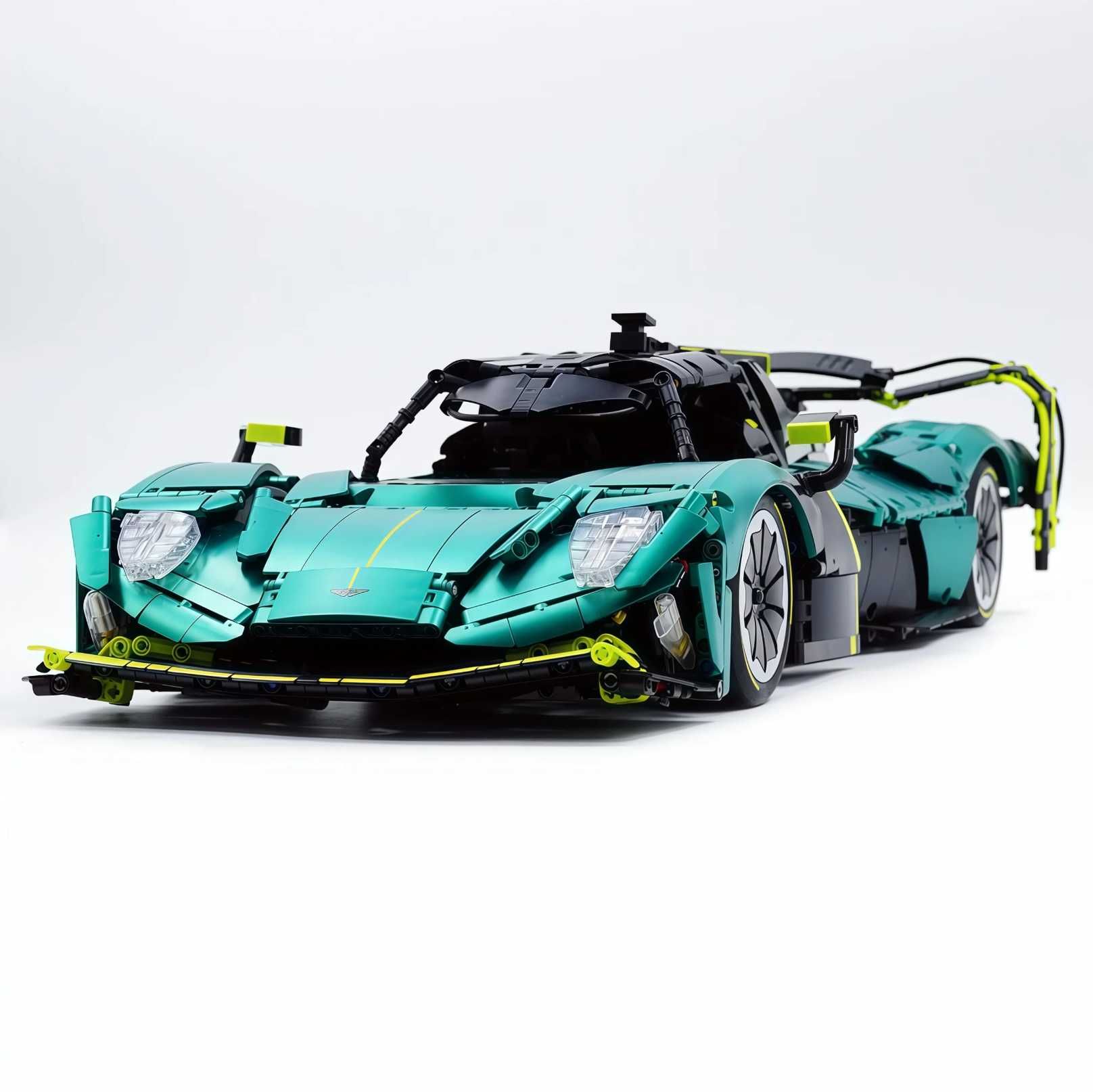 ‼️НОВИНКА‼️ Конструктор Technic Aston Martin Valkyrie 1:8