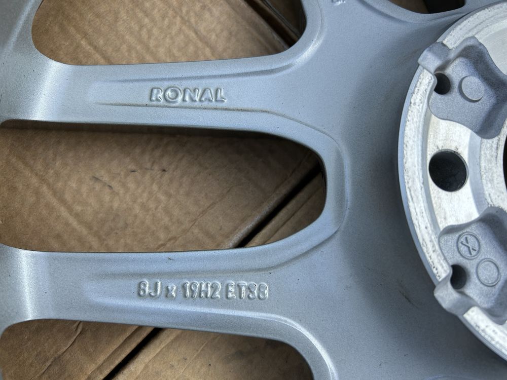 Felga oryginał Mercedes AMG 19" 5x112 8J ET38 GLC A253