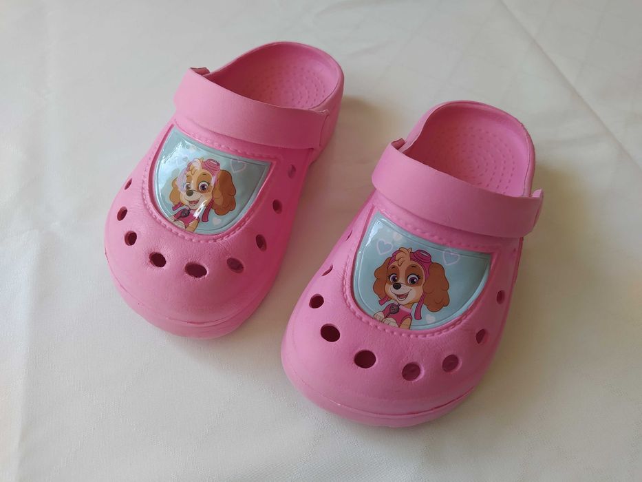 Buty Chodaki Klapki na lato / basen różowe Skye Psi Patrol 28/29