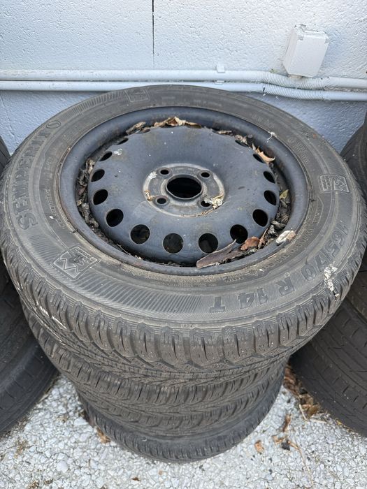 Jantes com pneus semi novos
