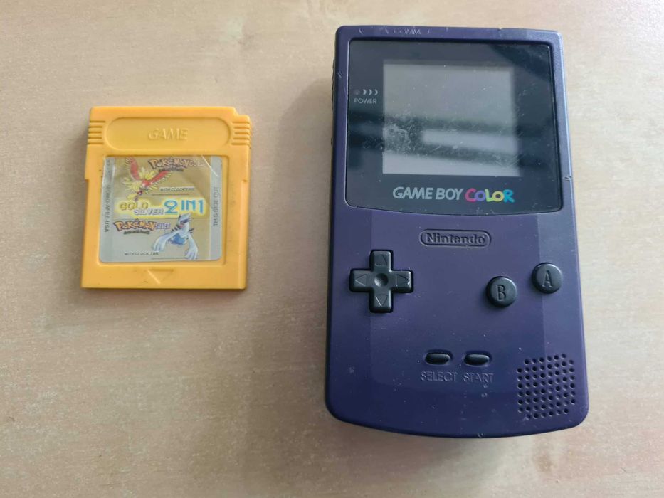 Gameboy Color plus Pokemon Gold Silver 2 in 1