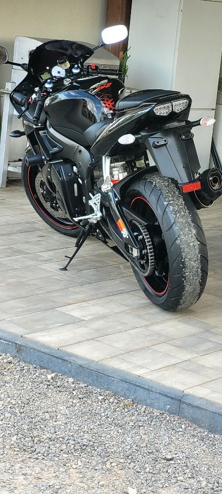 Yamaha Yzf-R6 2005 Black Raven