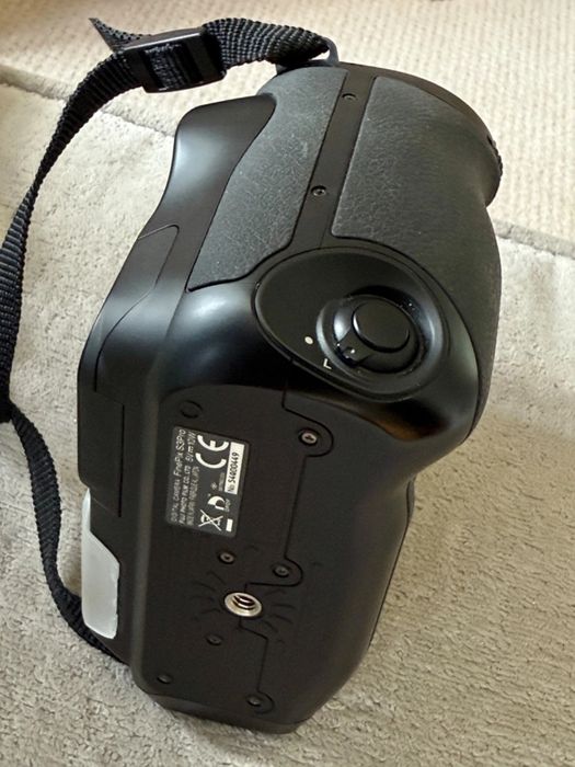 Fujifilm fine pix s3 pro (nikon f)