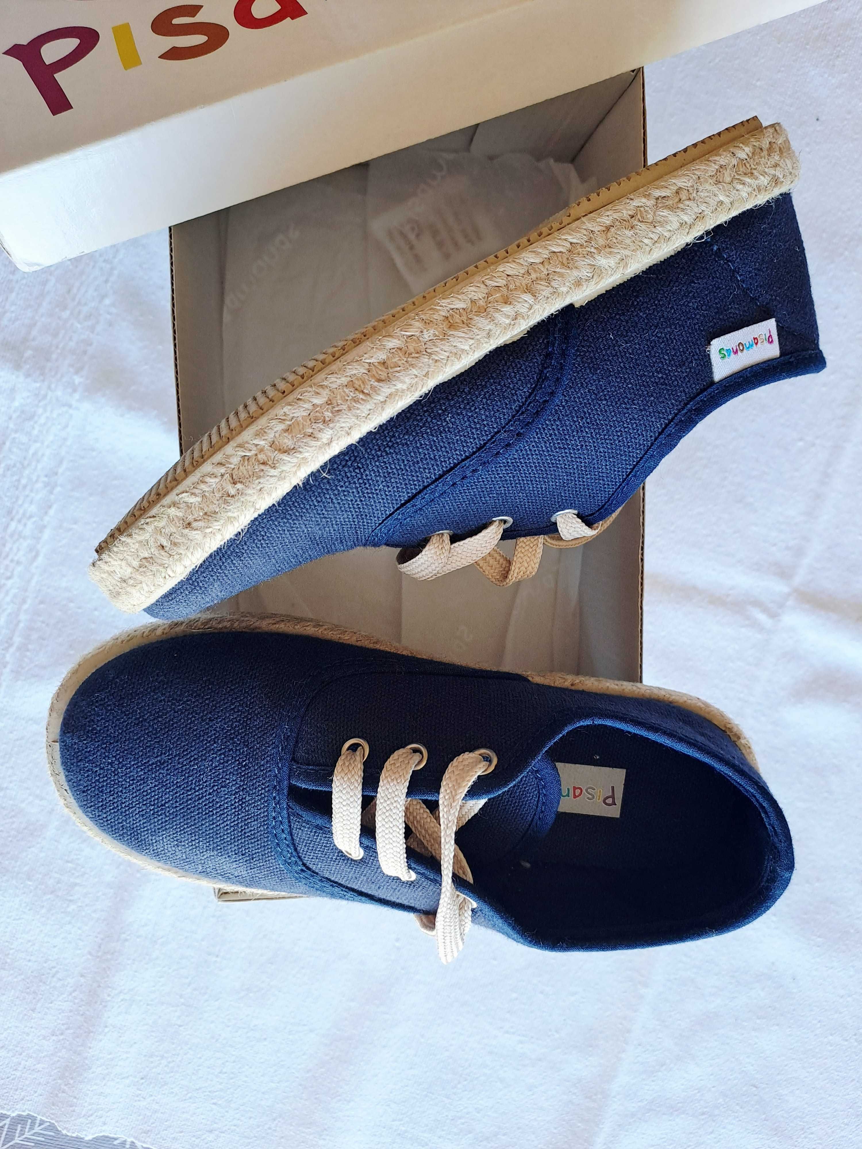 Sapatos criança rapaz semi novos