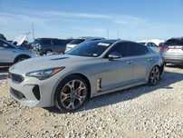Kia Stinger 3.3 V6 370 km, 4x4, piękny kolor, wersja GT2, małe uszkodzenia!