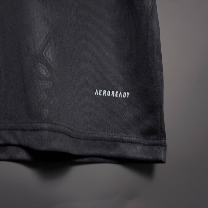 Футбольна форма Манчестер Юнайтед 25-26/ Футбольное джерси Манчестер