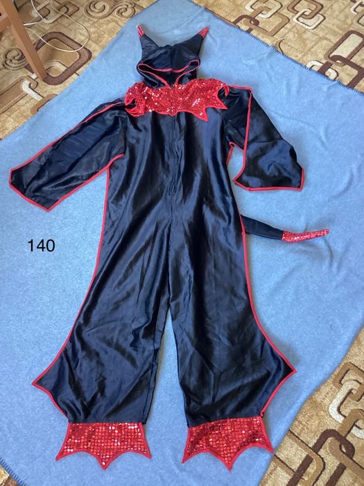 костюм на Хеллоуин Пират Скелет Черт Зомби Дракула Паук