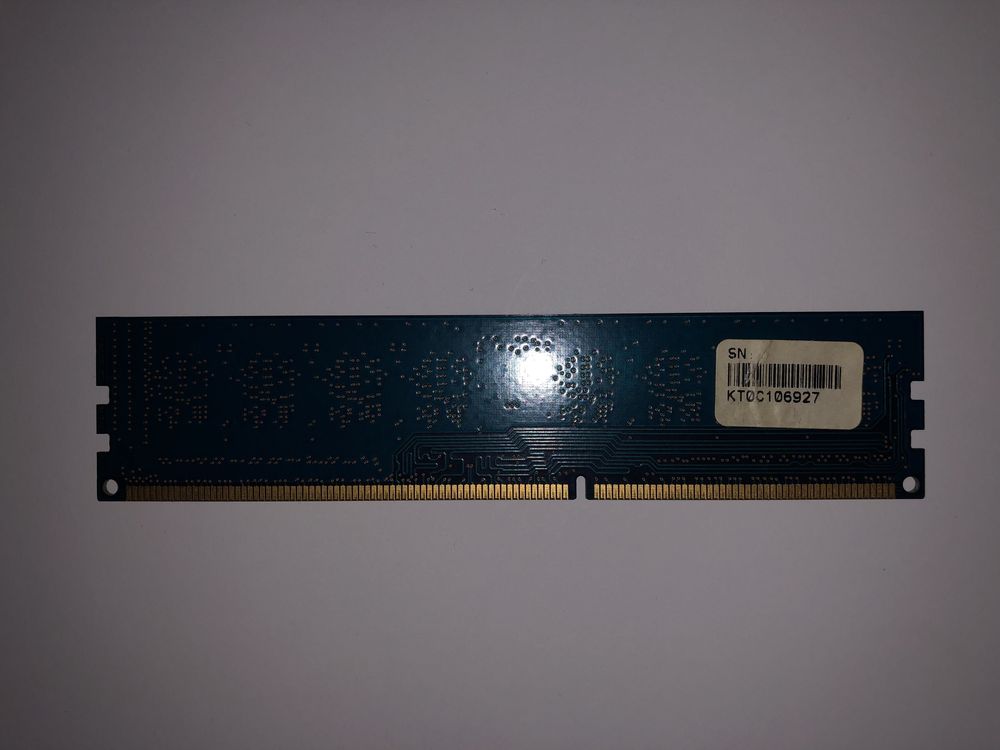 Оперативна пам'ять Hynix 2Gb DDR3 1333MHz