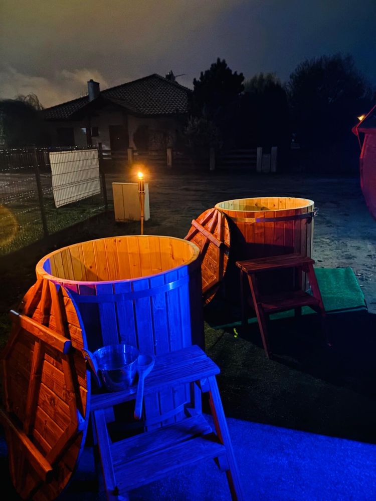 Mobilna Sauna i  jacuzzi 8 osobowe  duze  bala morsowanie zimna beczka