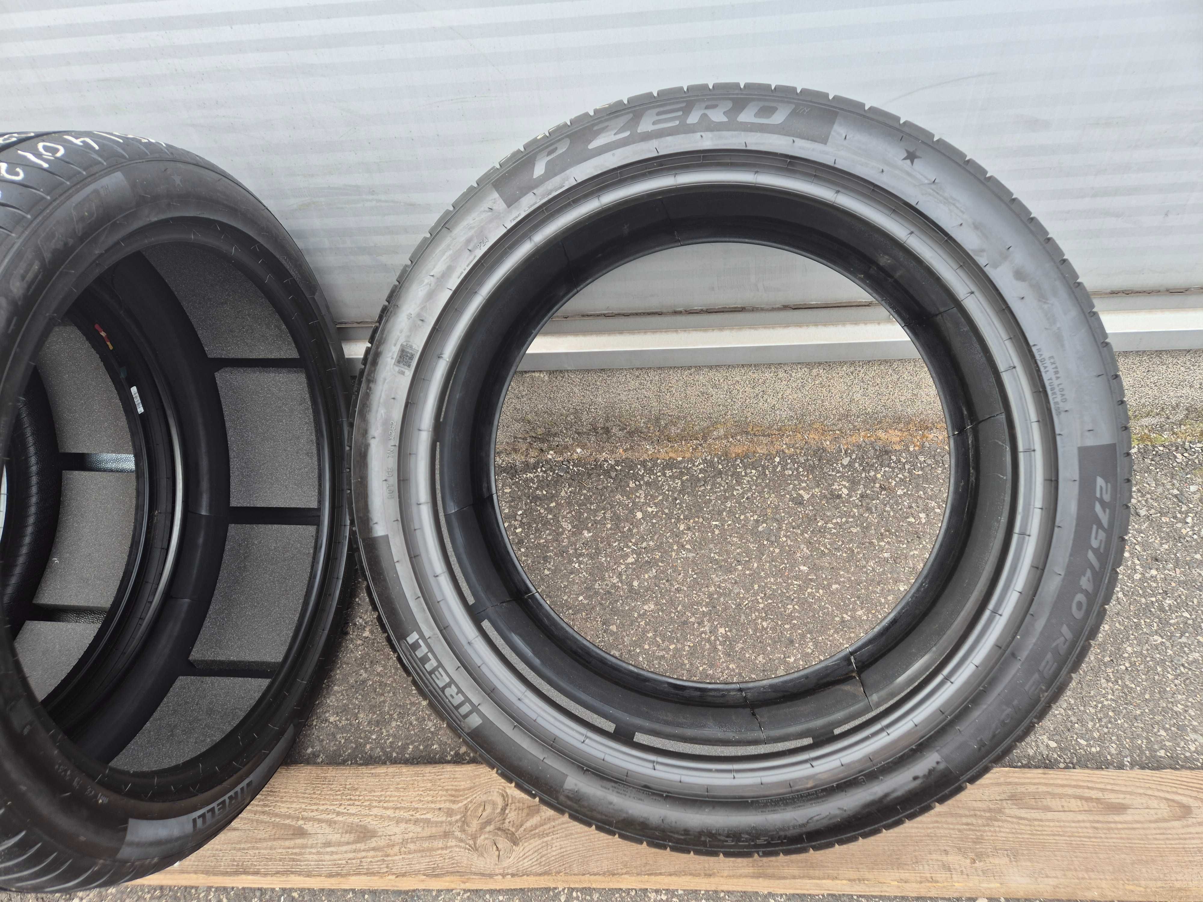4x OPONY LETNIE 275/40/22 Pirelli P-Zero PZ4 107Y PNCS