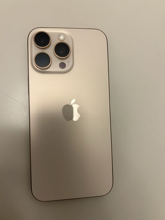 iPhone 16 pro max 256GB titanium desert