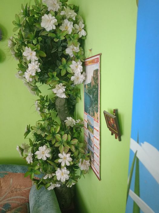 Искусственное дерево для интерьера