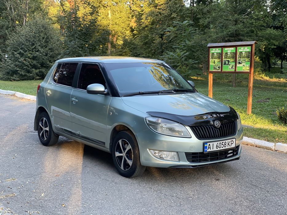 Skoda Fabia 2011 рік 1.4 Газ в хорошому стані