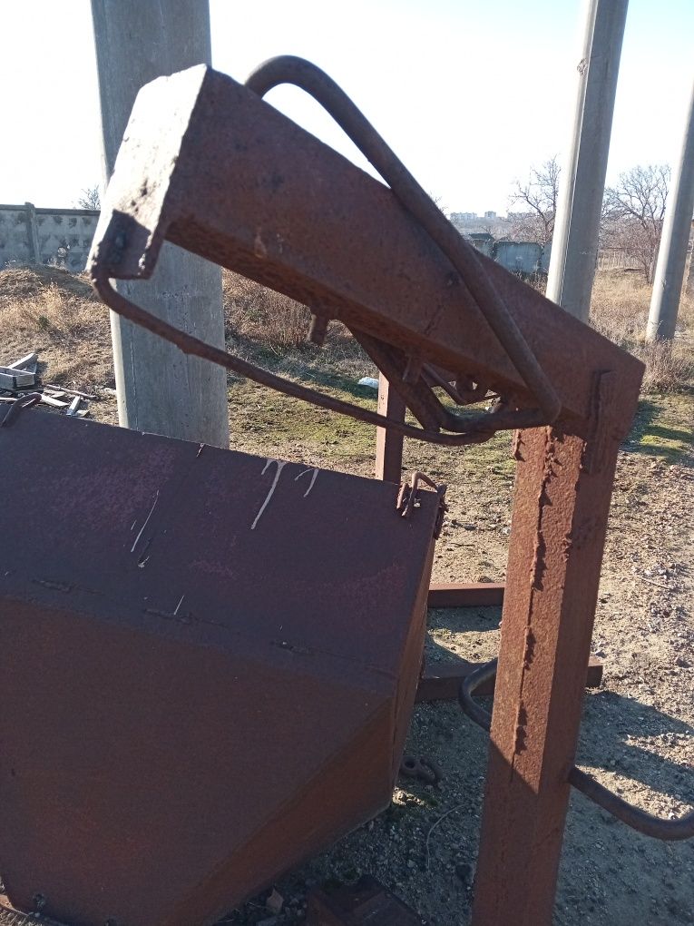 Продам грузоподъемное оборудование.