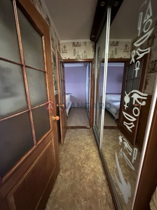 Продаж 2 кімнатної квартири.Бородинський.