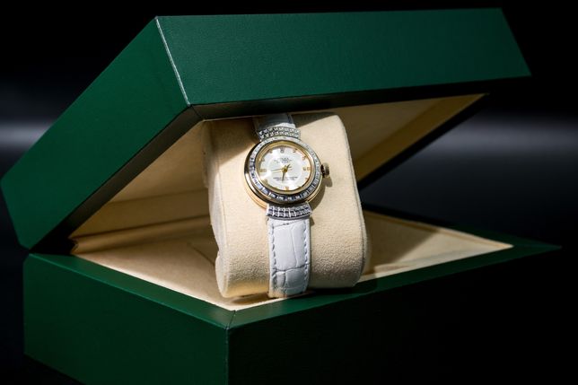 Золотые Часы Rolex с бриллиантами