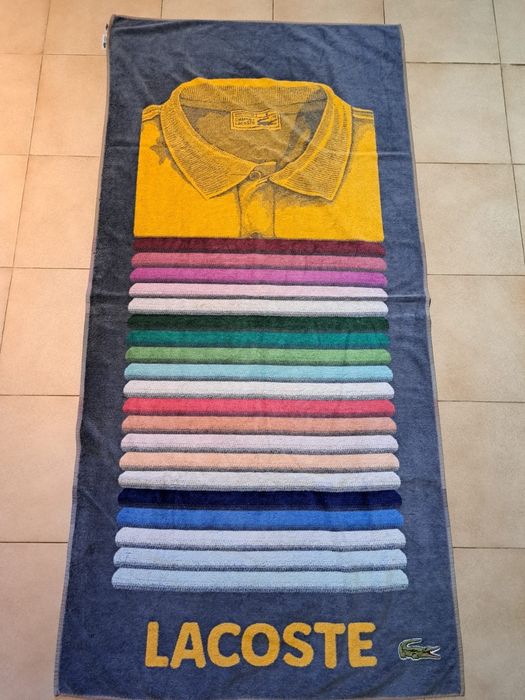 Toalha de praia Lacoste
