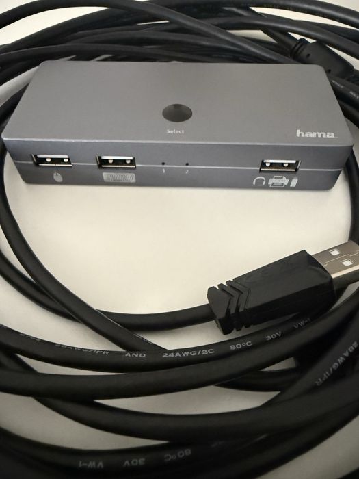 Chaveador Kvm 4 Portas 3 Usb-A 1 Hdmi com Cabo Multicolor HAMA