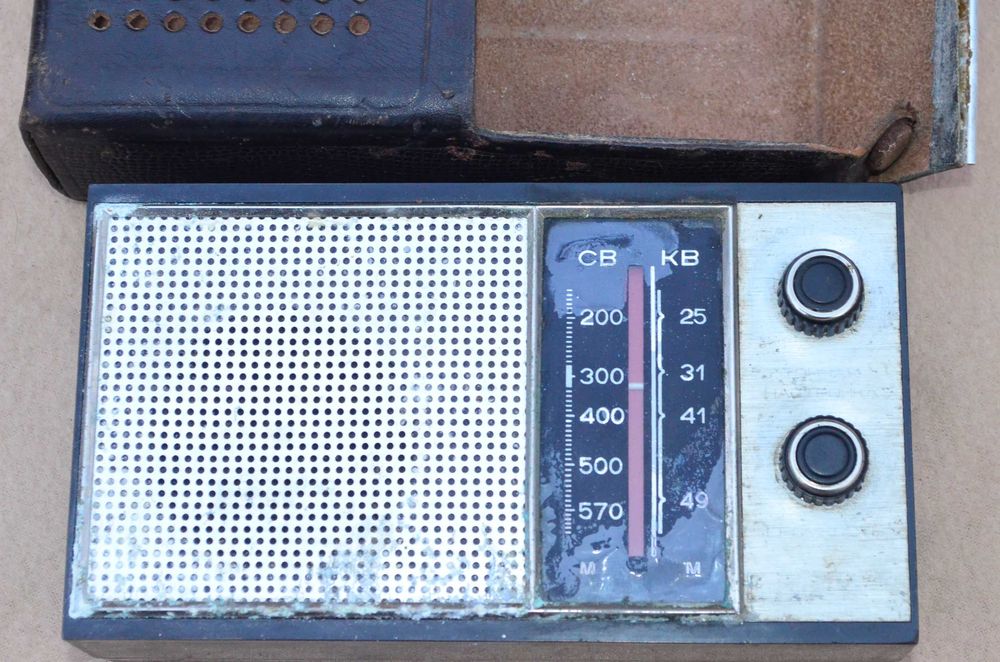 цена за2 Кварц-406 Кварц-404 КВ СВ ДВ радиоприёмники СССР приймач